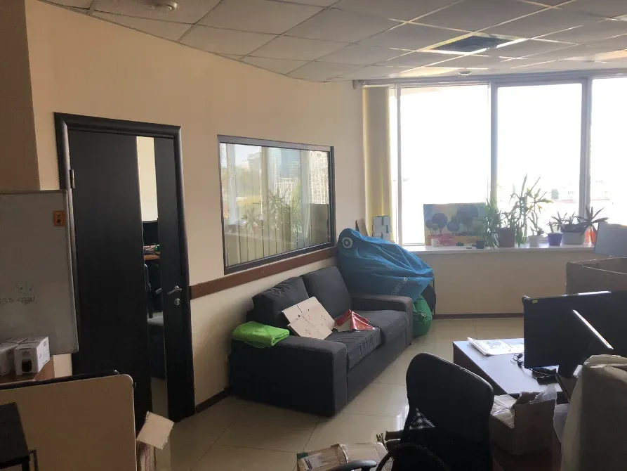 Продаж Торгово-офісний центр площа 74.5 кв.м 4-й поверх на МОСТ-СИТИ Дніпро - фото 6