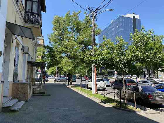 Оренда торгове приміщення на Большая Арнаутская ул. поверх - 1/3 Одеса