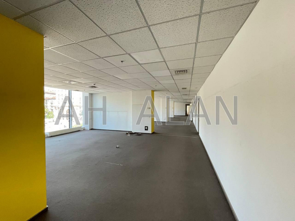 Оренда офісне приміщення на Хрещатик вул., 19 поверх - 3/4 Київ - фото 2