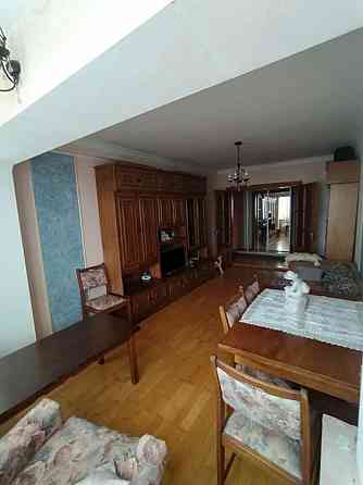 Оренда Квартира 1-кімнатна, 9/9 поверх на Мілютенка, 15а Київ