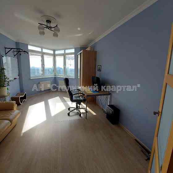 Продаж Будинок 2-кімнатний на Бориспільська вул., 4 Київ