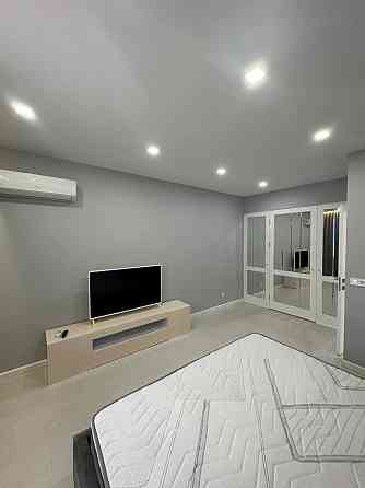 Продаж Квартира 1-кімнатна, 10/12 поверх на Владимирская ул., 1 Дніпро