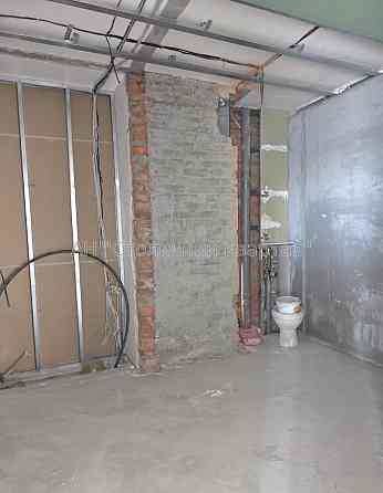 Продаж Будинок 3-кімнатний на Княжий Затон вул., 21 Kiev