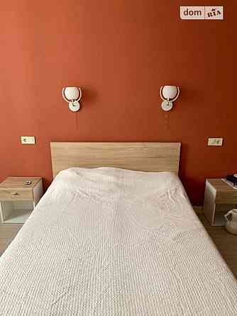 Оренда Квартира 1-кімнатна, 5/10 поверх на ул. Малоземельная, 75 Київ