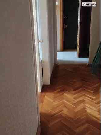 Оренда Квартира 3-кімнатна, 7/10 поверх на Вишняковская ул., 8 Kiev