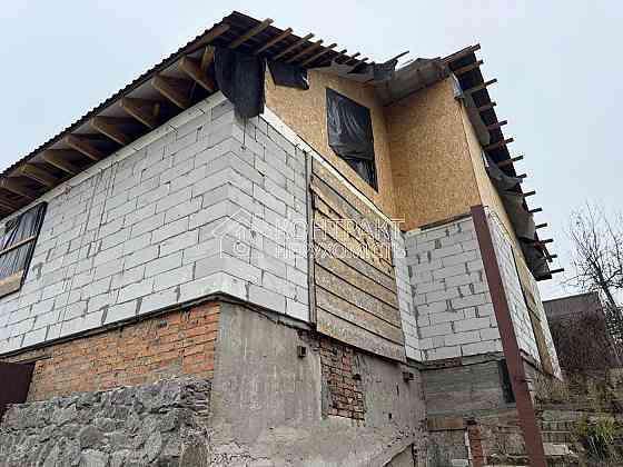 Продаж Будинок 3-кімнатний на вул. джерельна 