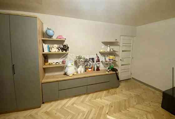 Продаж Квартира 1-кімнатна, 4/5 поверх на вул. Героїв Праці Kharkiv