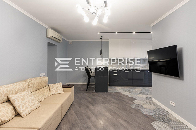 Продаж 3к Квартира 97 кв.м Радистів вул. Kiev - photo 2