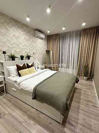 Продаж Квартира 2-кімнатна, 4/25 поверх на вул. Василя Тютюнника Київ