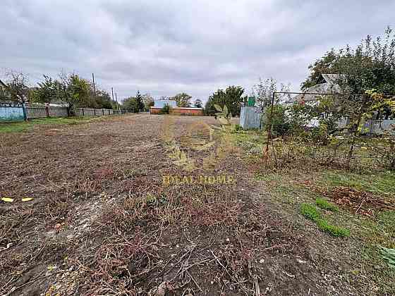 Продам просторий будинок у центрі с. Дрозди, 