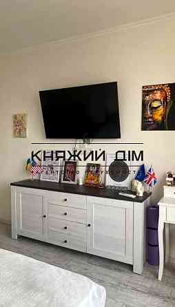 Продаж Квартира 1-кімнатна, 9/9 поверх на вул. Академіка Кіпріанова Киев