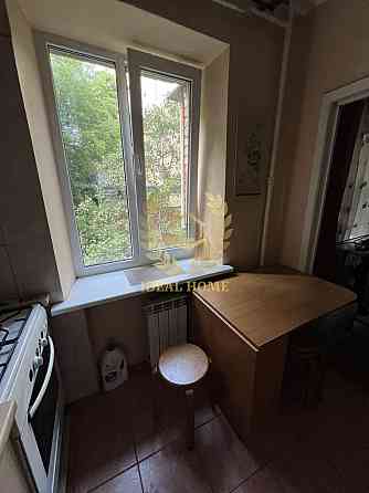 Продаж Квартира 3-кімнатна Kiev