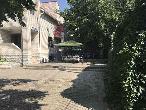 Продаж Будинок 7-кімнатний на вул. Крутоярская Limanka