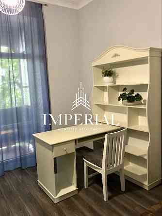 Оренда Квартира 3-кімнатна, 3/5 поверх на вул. Берестейський Київ