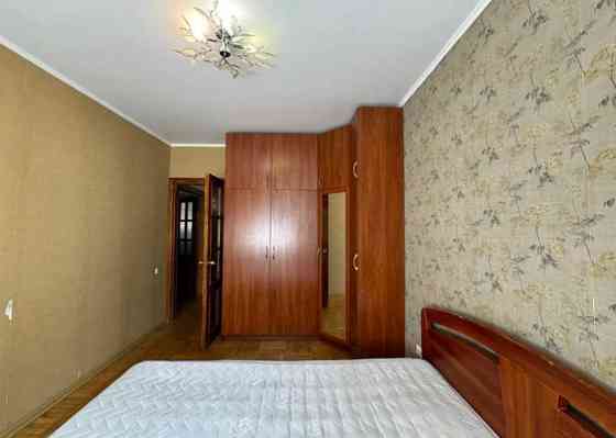 Продаж Квартира 3-кімнатна, 2/10 поверх на Академика Королева улица, 5/1 Одеса