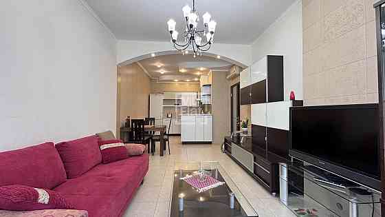 Оренда Квартира, 3/21 поверх на вул. Василя Тютюнника Kiev