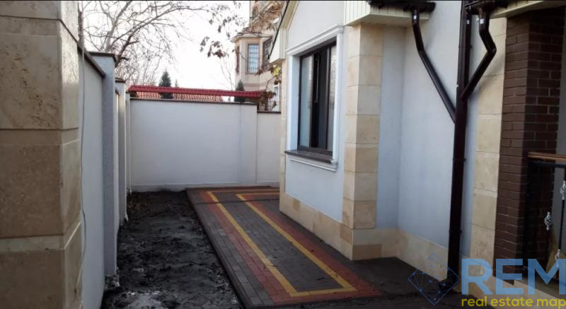 Сдан в аренду на год
Дом с евроремонтом! Одеса - фото 4