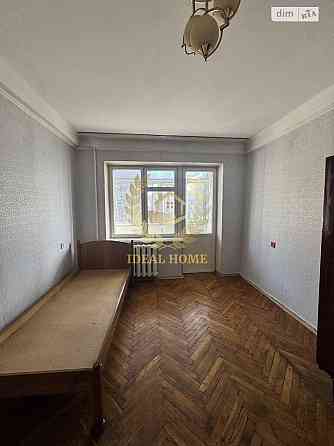 Продаж Квартира 2-кімнатна, 2/5 поверх на Леся Курбаса пр-т, 5 Kiev