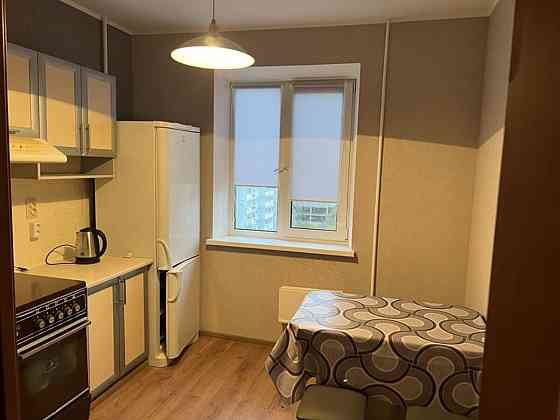 Оренда Квартира 2-кімнатна, 9/9 поверх на Здолбунівська, 9 Київ