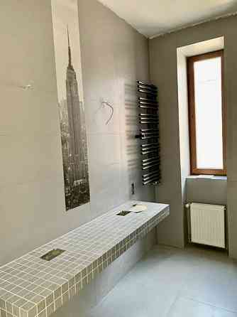 Продаж Будинок на вул. Молодіжна Одеса