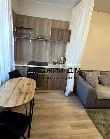 Оренда Квартира 1-кімнатна, 4/9 поверх на Барбюса анри ул./Василия Тютюнника ул. Kiev