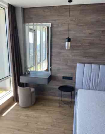 Оренда Квартира 3-кімнатна, 25/25 поверх на Генуэзская ул., 3а Одеса