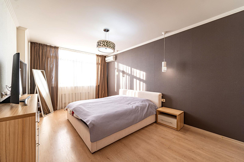 Продаж Квартира 2-кімнатна, 15/25 поверх на Бажана Николая вул., д. 8-Б Киев - изображение 9