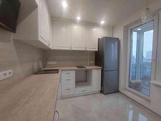 Оренда Квартира 2-кімнатна, 12/16 поверх на проспект Тычины Павла, д.13 Киев