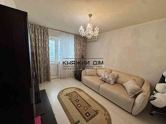 #127969; Продам 3-кімнатну квартиру,| вул. Анни Ахматової, 15 м. Позняки Киев