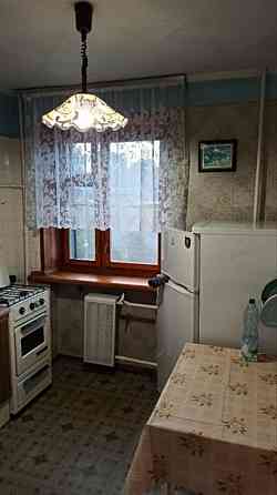 Оренда Квартира 1-кімнатна, 4/5 поверх на Привокзальна, 12 Київ