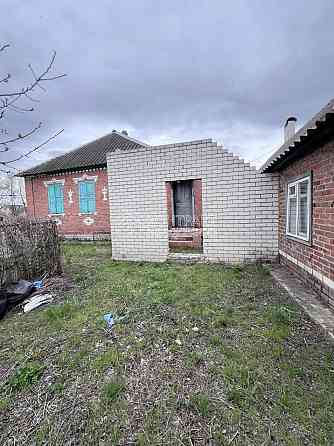 Продаж Будинок 4-кімнатний на вул. Кооперативна Lyzohubivka