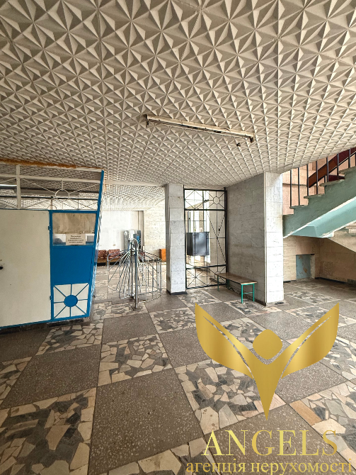 Сдаётся Здание / павильон / комплекс площадь 10000 кв.м 1-й этаж Кропивницкий Героїв Маріуполя Кропивницкий - изображение 3