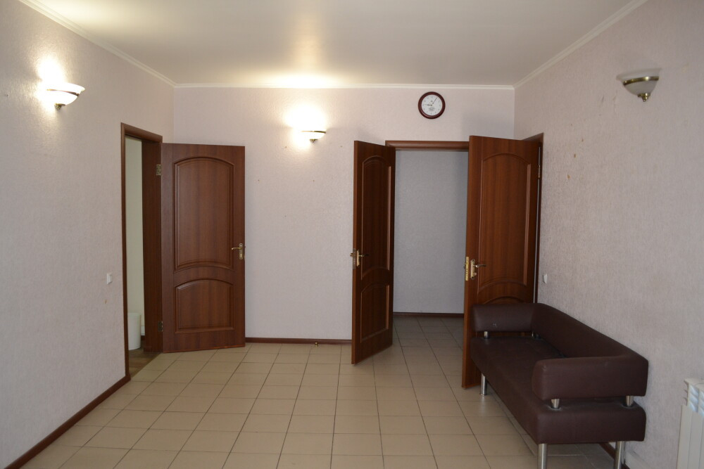 Продаж офісне приміщення на улица Бориспольская, д.26 приміщень - 5, поверх - 1/16 Киев - изображение 1