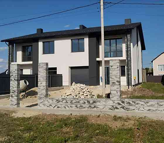 Продаж 2 поверхового дуплекса з ділянкою на 4 сотки, 170 кв. м, Петриків 
