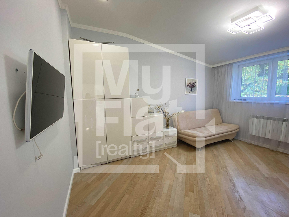 Оренда Квартира 3-кімнатна, 5/5 поверх на вул. В'ячеслава Липинського Kiev - photo 10