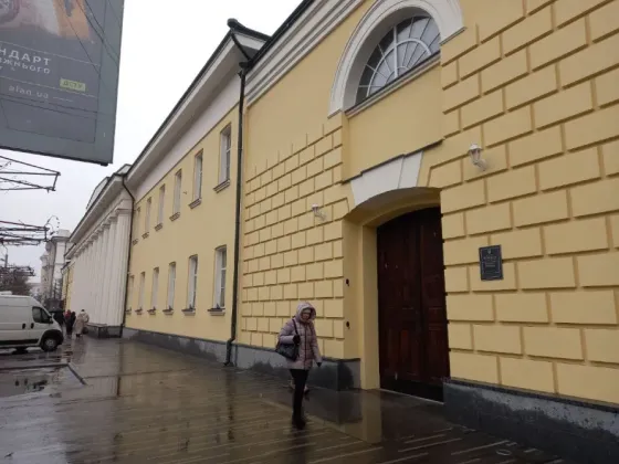 Shop on the red line of Yavornytsky Avenue, separate entrance (it is possible to make more entrances). Dnipro