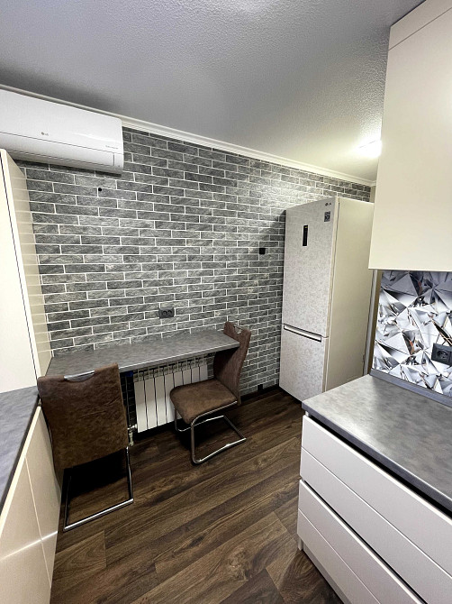 Продаж Квартира 3-кімнатна, 8/9 поверх на Володимира Івасюка вул., д. 9 Київ - фото 15