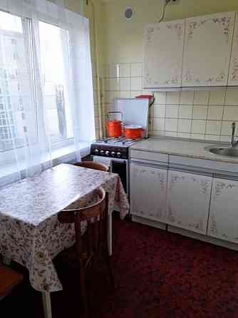 Оренда Квартира 2-кімнатна, 6/9 поверх на Урицкого ул./ Липкивского Василия, 25 Киев