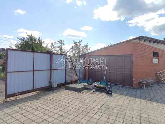 Продаж Будинок 5-кімнатний на вул. ул.Бурачека Kharkiv