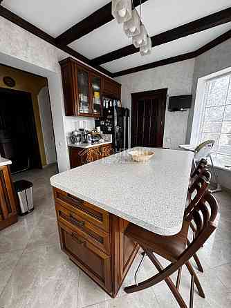 Оренда Будинок 4-кімнатний на вул. Новий провулок 