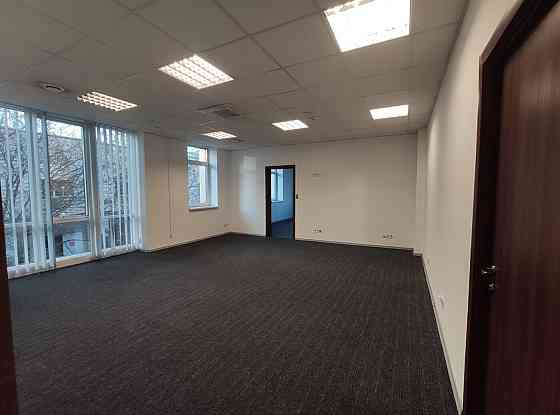 Оренда офісне приміщення на проспект Лобановского Валерия (Краснозвездный), д.119 приміщень - 5, поверх - 3/4 Киев