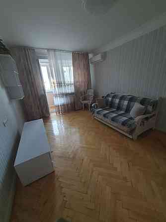 Оренда Квартира 1-кімнатна, 9/9 поверх на ул. Ивана Федорова Київ