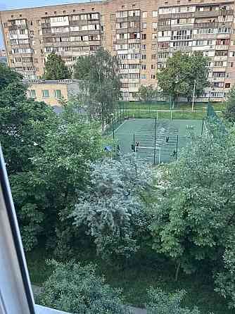 Оренда Квартира 1-кімнатна, 4/9 поверх на Європейського Союза, 70Б Киев