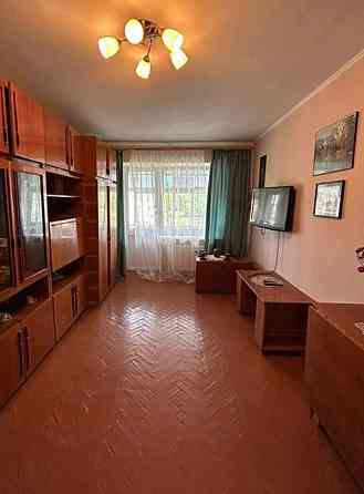 Оренда Квартира 2-кімнатна, 4/4 поверх на вул. Київська Кременець