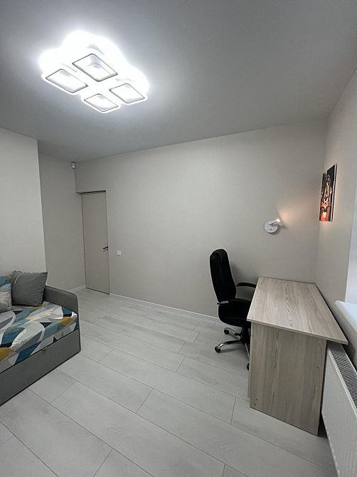 Продаж Квартира 2-кімнатна, 1/4 поверх на вул. Гармонія Рівне - фото 4