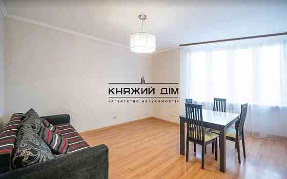 Оренда Квартира 3-кімнатна, 14/23 поверх на Днепровская Набережная Kiev