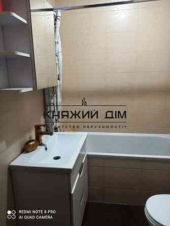 Оренда Квартира 1-кімнатна, 5/9 поверх на вул. Зелена 