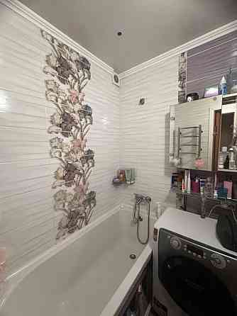 Продаж Квартира 3-кімнатна, 1/5 поверх на Валерія Гончаренка вул. (Пожарського) Кропивницкий