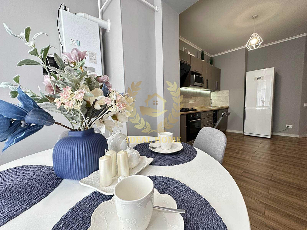 Продаж Квартира 2-кімнатна на Боголюбова ул., 34  - фото 1