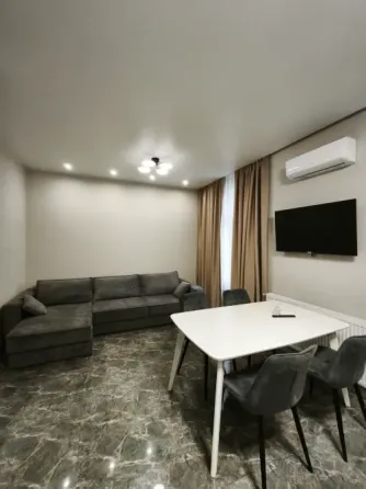 Продажа 1к Квартира 67 кв.м Слов'янська набережна 21А Ужгород